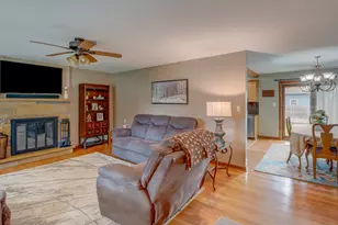 1998 Pleasant Meadows St, Portage, IN 46368 - Photo 15