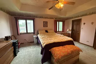 1401 Capri Ln, Dyer, IN 46311 - Photo 15