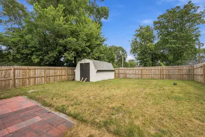 809 Azalea Street SE, Demotte, IN 46310 - Photo 45
