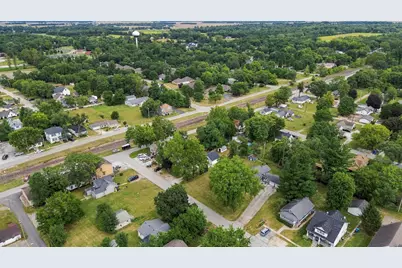 809 Azalea Street SE, Demotte, IN 46310 - Photo 47