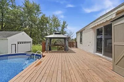 2525 Colfax Street, Gary, IN 46406 - Photo 19