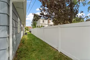 346 N Harvey St, Griffith, IN 46319 - Photo 25