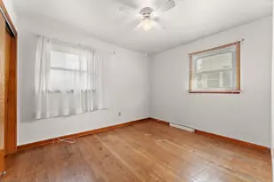 346 N Harvey St, Griffith, IN 46319 - Photo 13