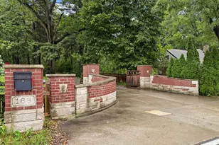 166 Garden St, La Porte, IN 46350 - Photo 81
