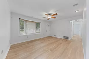 240 Idlewild Pl, Lowell, IN 46356 - Photo 3