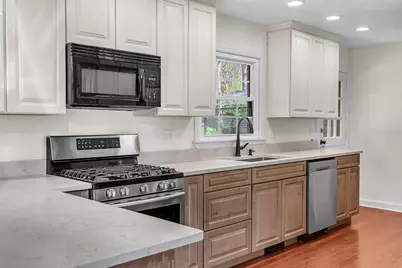 820 N 350 E, Valparaiso, IN 46383 - Photo 9
