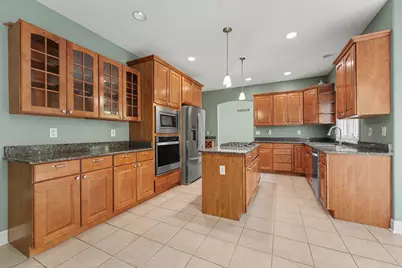 10739 Erie Drive, Crown Point, IN 46307 - Photo 9