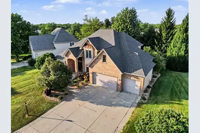 10739 Erie Drive, Crown Point, IN 46307 - Photo 3