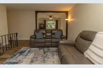 257 Navajo Trail, Lowell, IN 46356 - Photo 11