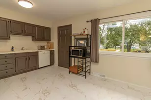 257 Navajo Trail, Lowell, IN 46356 - Photo 7