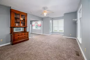 501 N Newton St, Goodland, IN 47948 - Photo 13