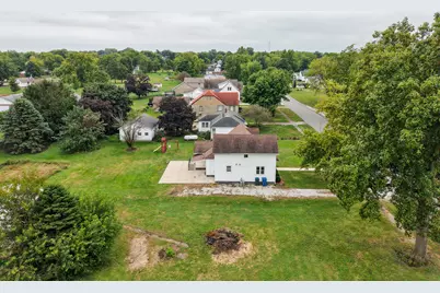 501 N Newton Street, Goodland, IN 47948 - Photo 5