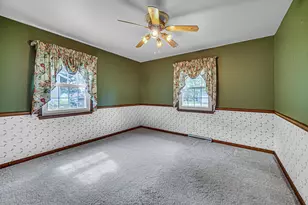 8868 Luann Dr E, Demotte, IN 46310 - Photo 15