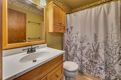 8868 Luann Drive E, Demotte, IN 46310 - Photo 17