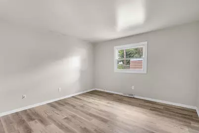 1139 Logan Street, Hammond, IN 46320 - Photo 7