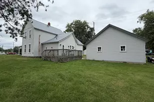 237 N Scott St, Rensselaer, IN 47978 - Photo 3