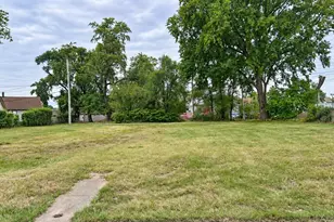 828 May St, Hammond, IN 46320 - Photo 1