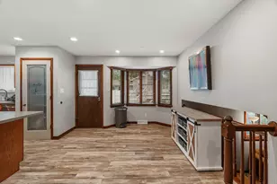506 Heather Ln, Dyer, IN 46311 - Photo 11
