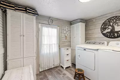 901 Ohio Street, La Porte, IN 46350 - Photo 25