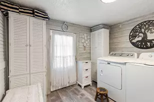 901 Ohio St, La Porte, IN 46350 - Photo 25
