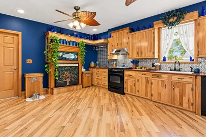 901 Ohio Street, La Porte, IN 46350 - Photo 23