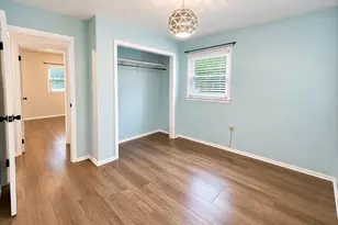 1514 E 33rd Ave, Hobart, IN 46342 - Photo 9