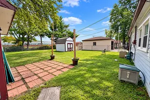 1514 E 33rd Ave, Hobart, IN 46342 - Photo 13