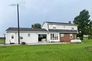 1010 W Amsler Rd, Rensselaer, IN 47978 - Photo 7