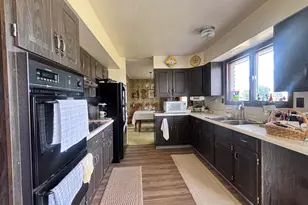 1010 W Amsler Rd, Rensselaer, IN 47978 - Photo 17