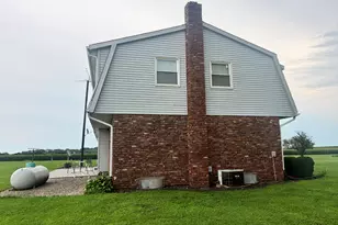 1010 W Amsler Rd, Rensselaer, IN 47978 - Photo 9