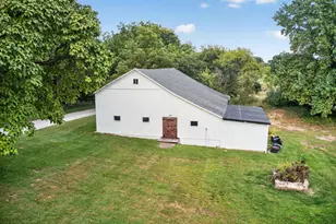 2622 E 850 N, La Porte, IN 46350 - Photo 33