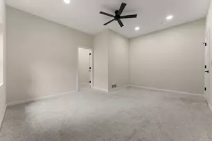 305 N Illinois St, Wanatah, IN 46390 - Photo 9