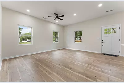 305 N Illinois Street, Wanatah, IN 46390 - Photo 7