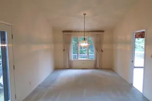 353 Devon Rd, Valparaiso, IN 46385 - Photo 13