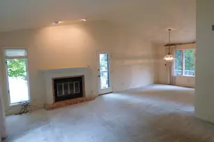353 Devon Rd, Valparaiso, IN 46385 - Photo 11