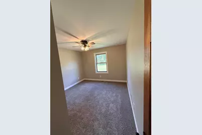 1630 Daisy Street SE, Demotte, IN 46310 - Photo 9