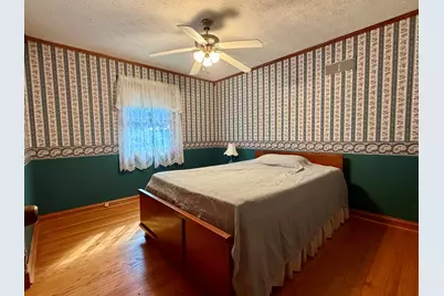 3668 S Wayne Drive, La Porte, IN 46350 - Photo 23