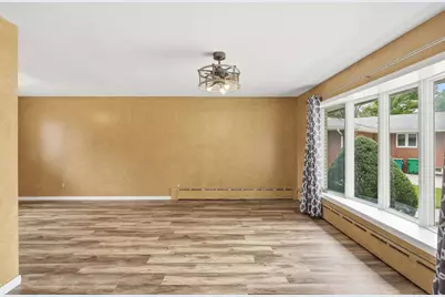 526 Cedar Court, Munster, IN 46321 - Photo 5