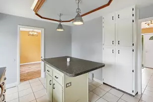 526 Cedar Ct, Munster, IN 46321 - Photo 11