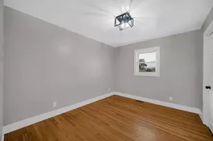 5650 Adams Ct, Merrillville, IN 46410 - Photo 11