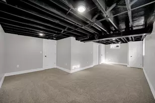 5650 Adams Ct, Merrillville, IN 46410 - Photo 17