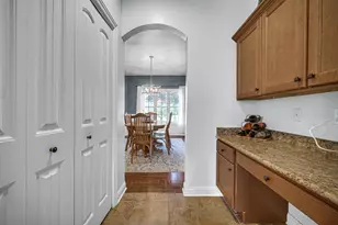 885 London Ln, Valparaiso, IN 46383 - Photo 13