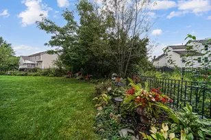 885 London Ln, Valparaiso, IN 46383 - Photo 39