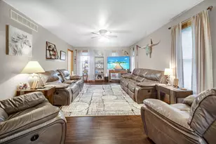 441 W 450 N, Valparaiso, IN 46385 - Photo 5