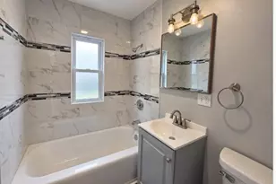 629 Hamlin St, Gary, IN 46406 - Photo 7