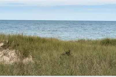 1526 Lake Shore Drive, Michigan City, IN 46360 - Photo 3