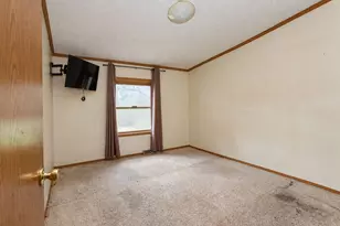 6458 E Bootjack Rd, Rolling Prairie, IN 46371 - Photo 15