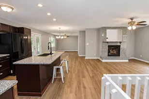 955 W 200 N, La Porte, IN 46350 - Photo 9