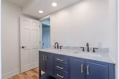 360 Radcliff Drive, Valparaiso, IN 46383 - Photo 21
