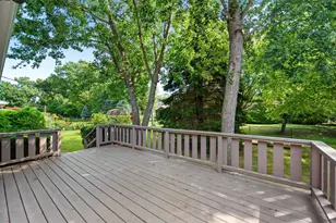 1904 Linden Dr, Valparaiso, IN 46383 - Photo 19